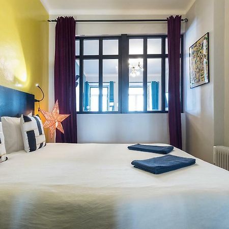 Chiado Bairro Alto, Bright And Newly Renovated 3 Bedroom Apartment, Lisbon Historical Center Exterior photo