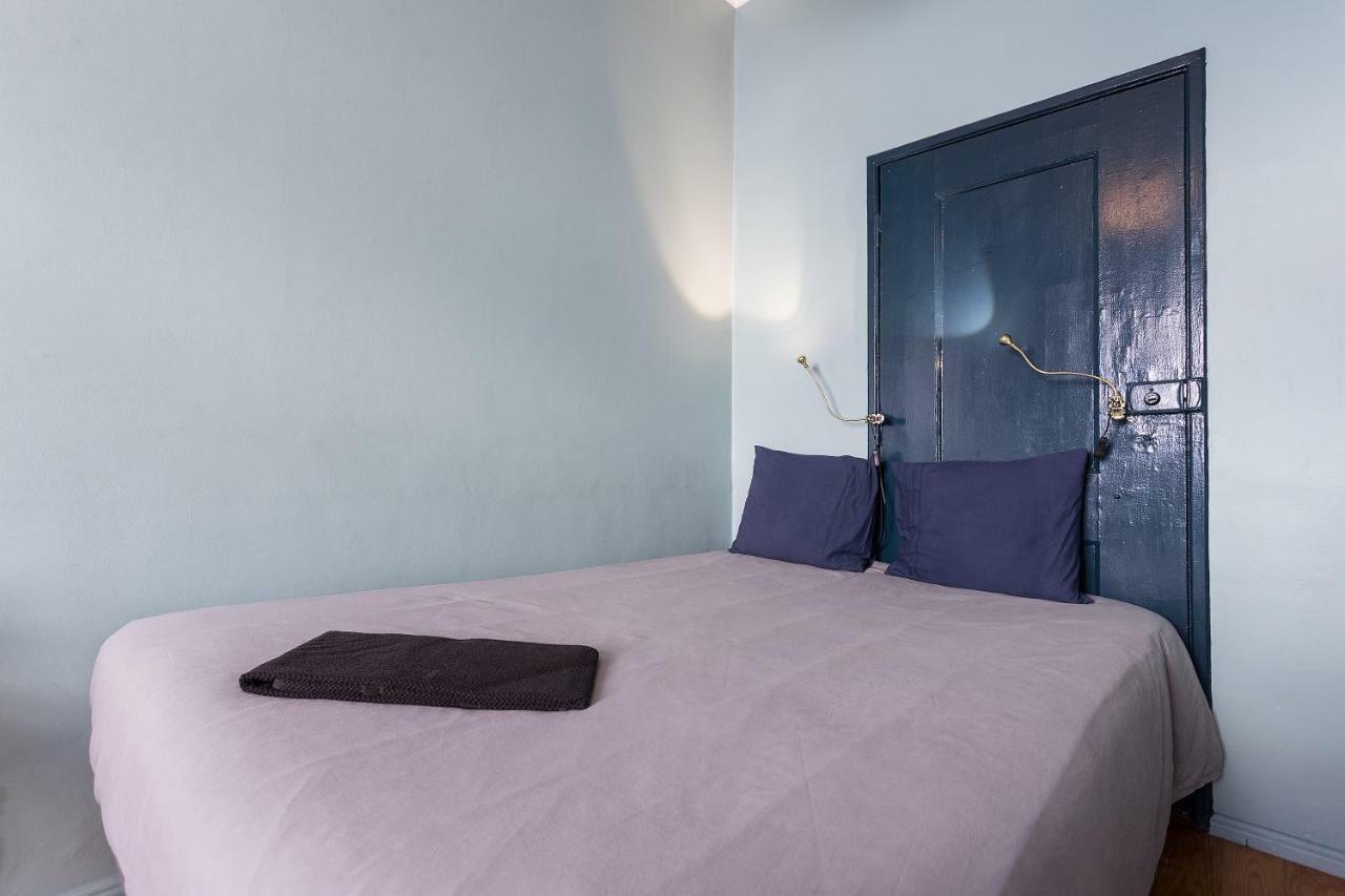 Chiado Bairro Alto, Bright And Newly Renovated 3 Bedroom Apartment, Lisbon Historical Center Exterior photo